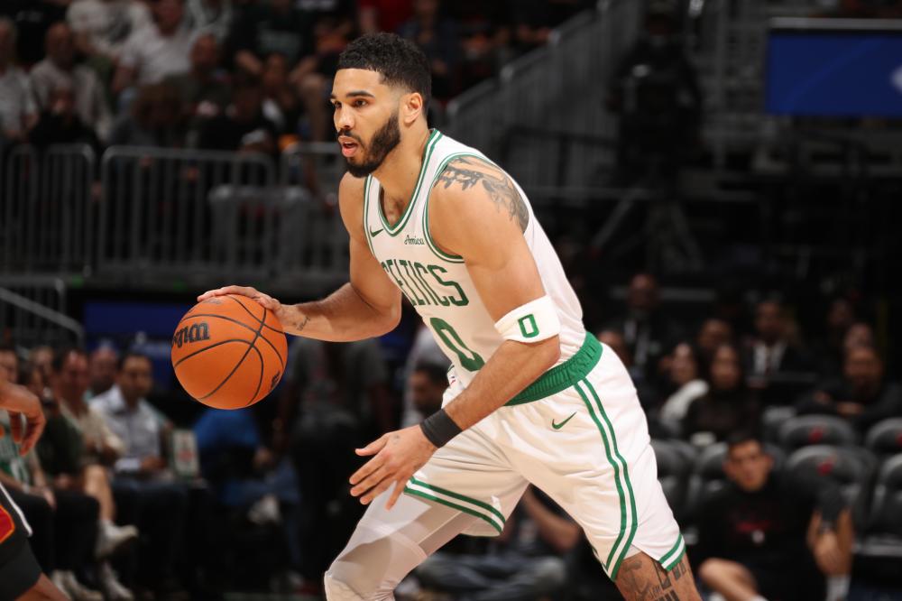 他的缺席直 他的缺席直