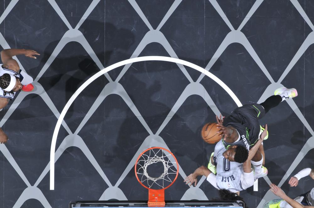 他的到来 他的到来